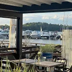 Hotel Port 110