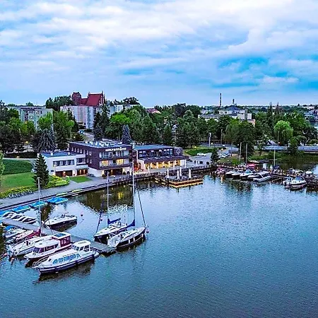Port 110 Szálloda Iława